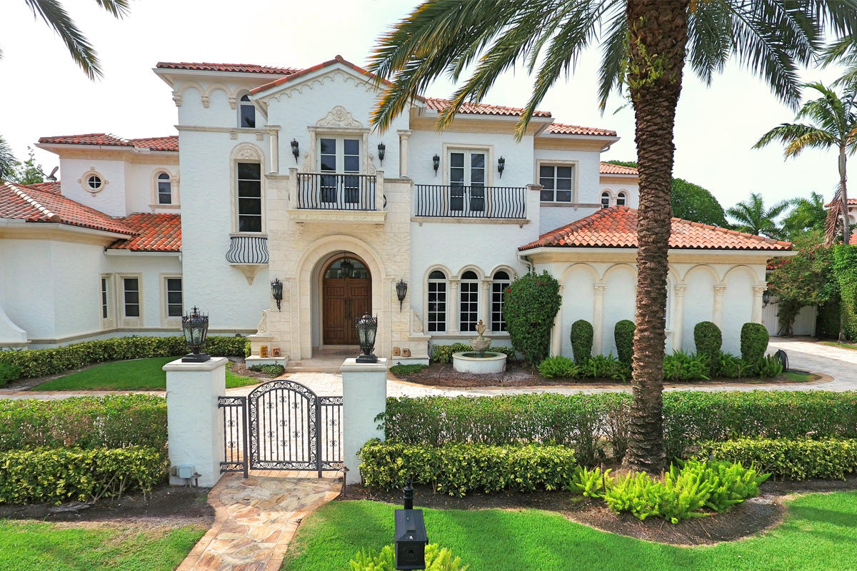 Royal Palm Yacht & Country Club - Residential