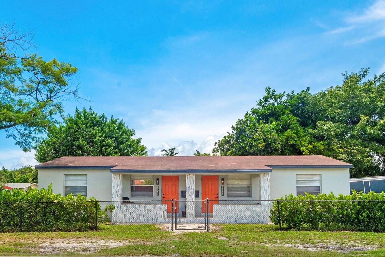 Hollywood Park 4-19 B - Residential Income