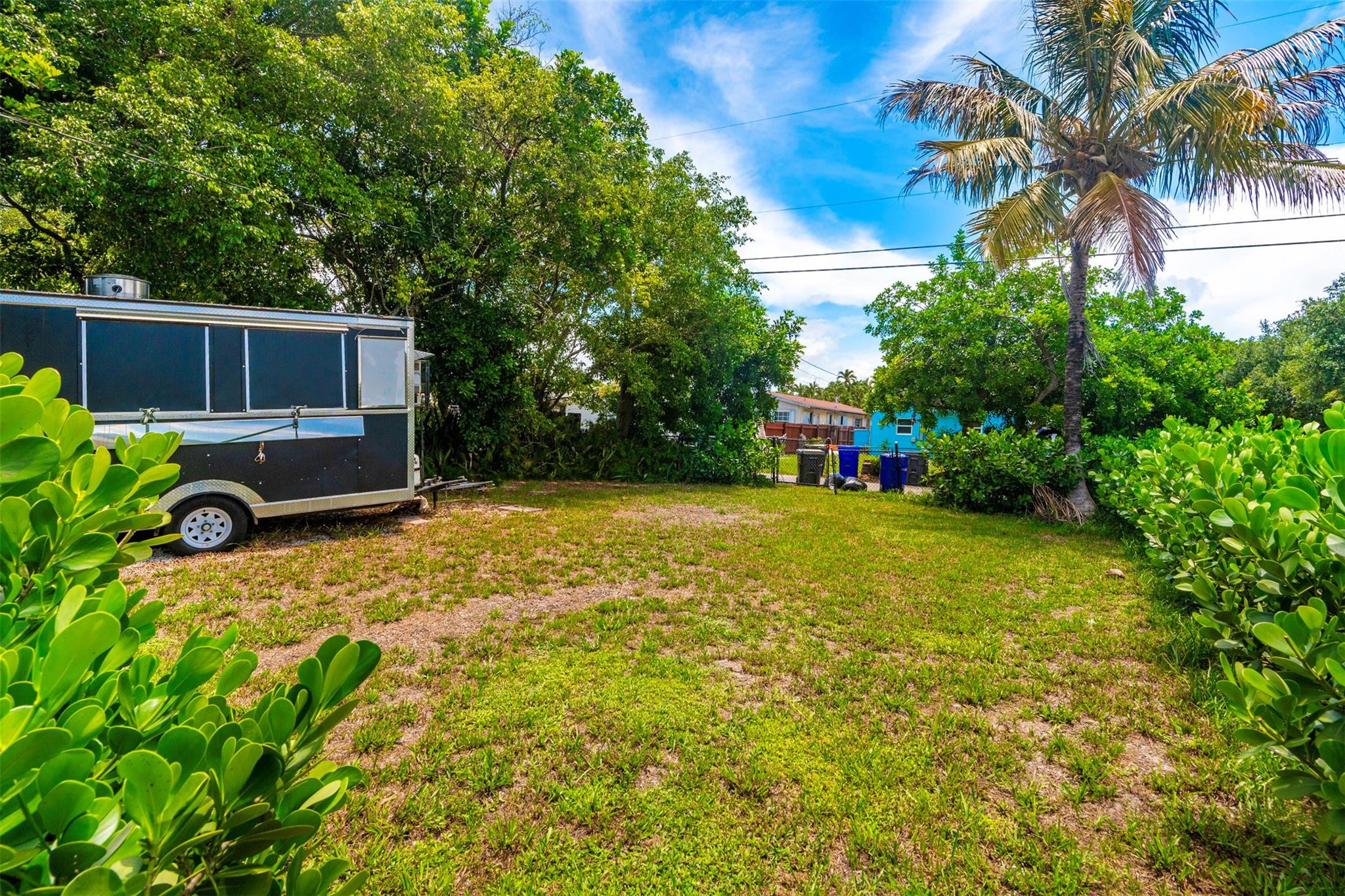 Hollywood Park 4-19 B - Residential Income