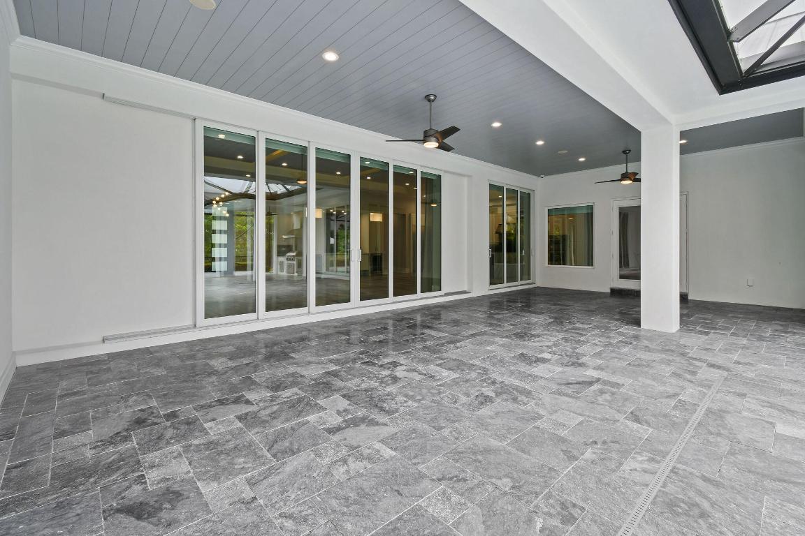 MEDALIST CLUB - Residential