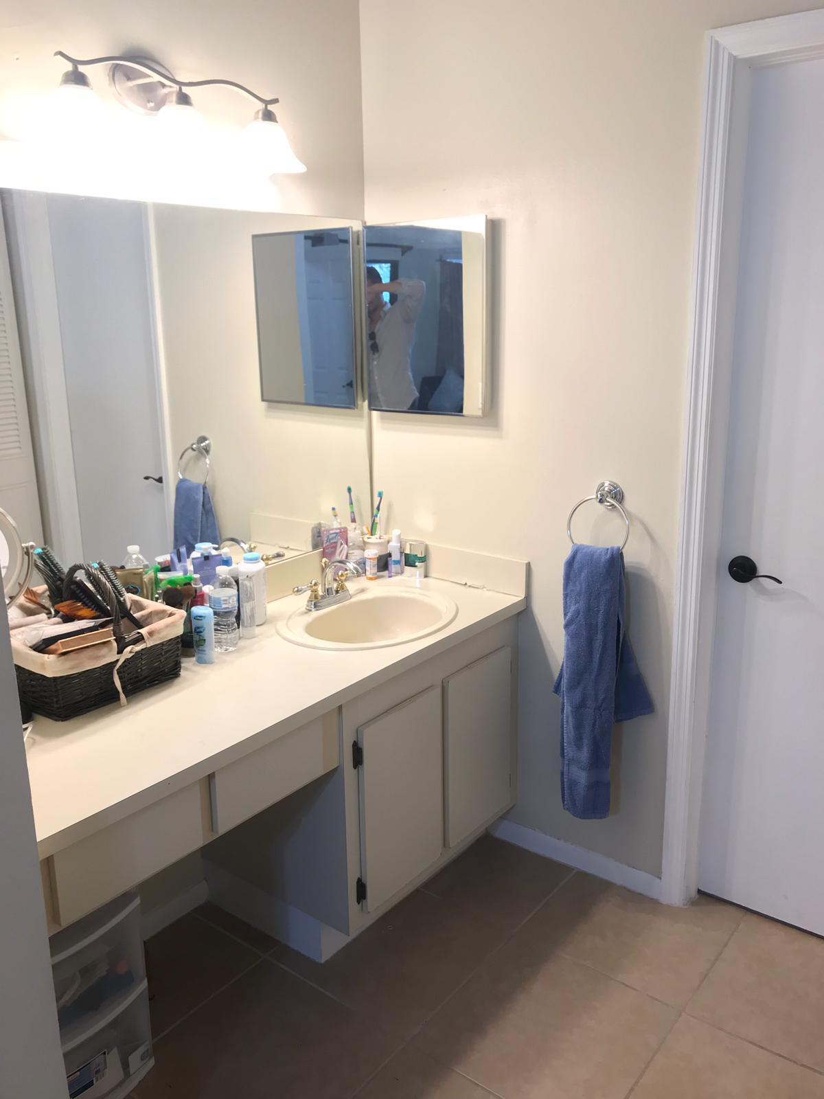 HARBOUR POINTE AT RIVER BRIDGE CONDO - Residential