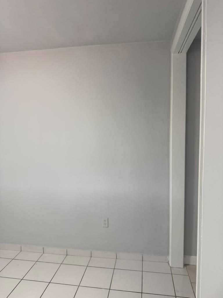MIAMI MODERN MANORS - Residential