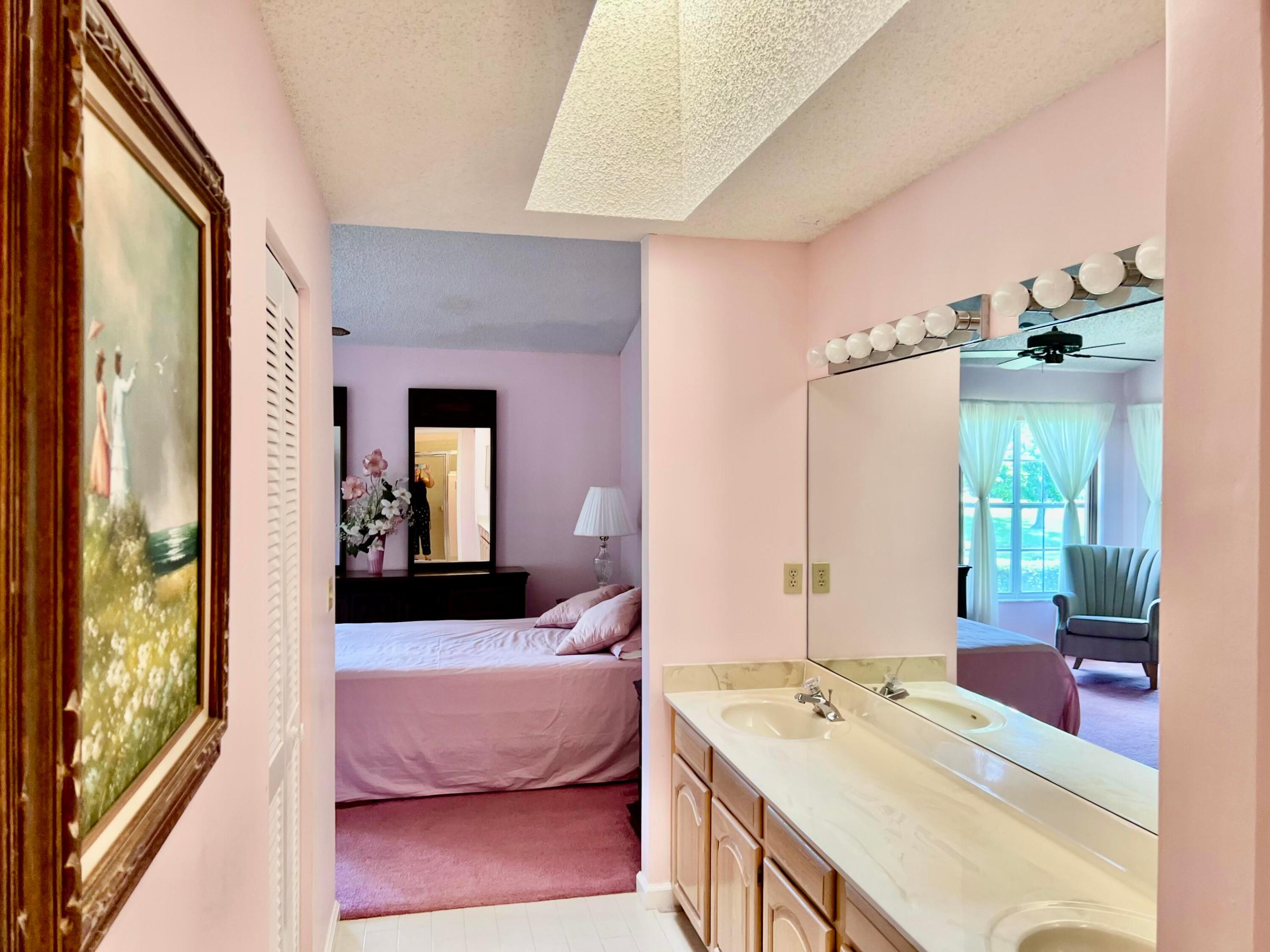 CYPRESS GLEN TOWNHOMES CONDO - Residential