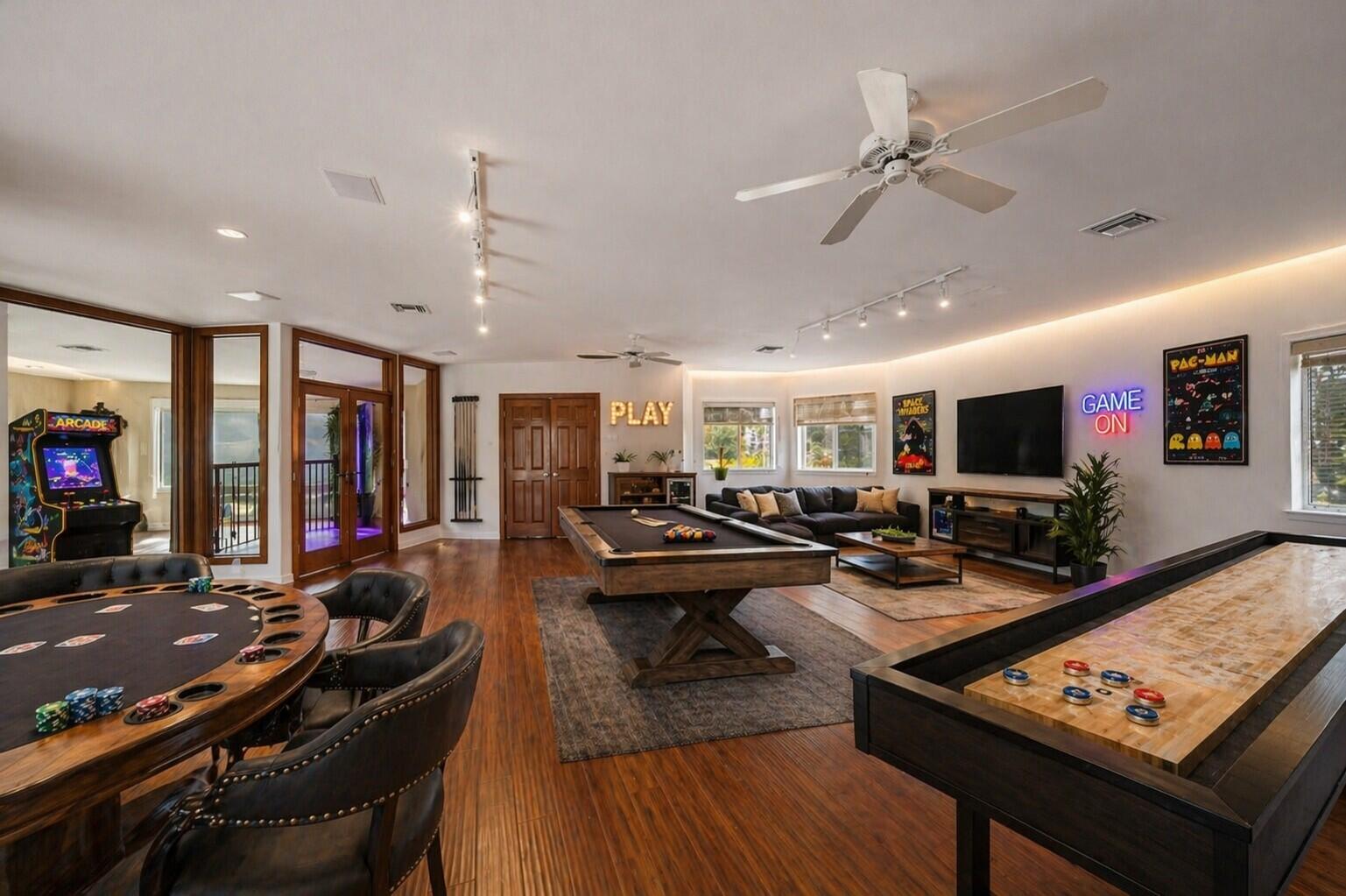 RUNNING BROOK HILLS - Residential