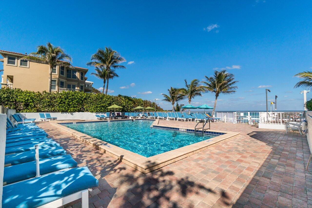 BRAEMAR ISLE CONDO - Residential