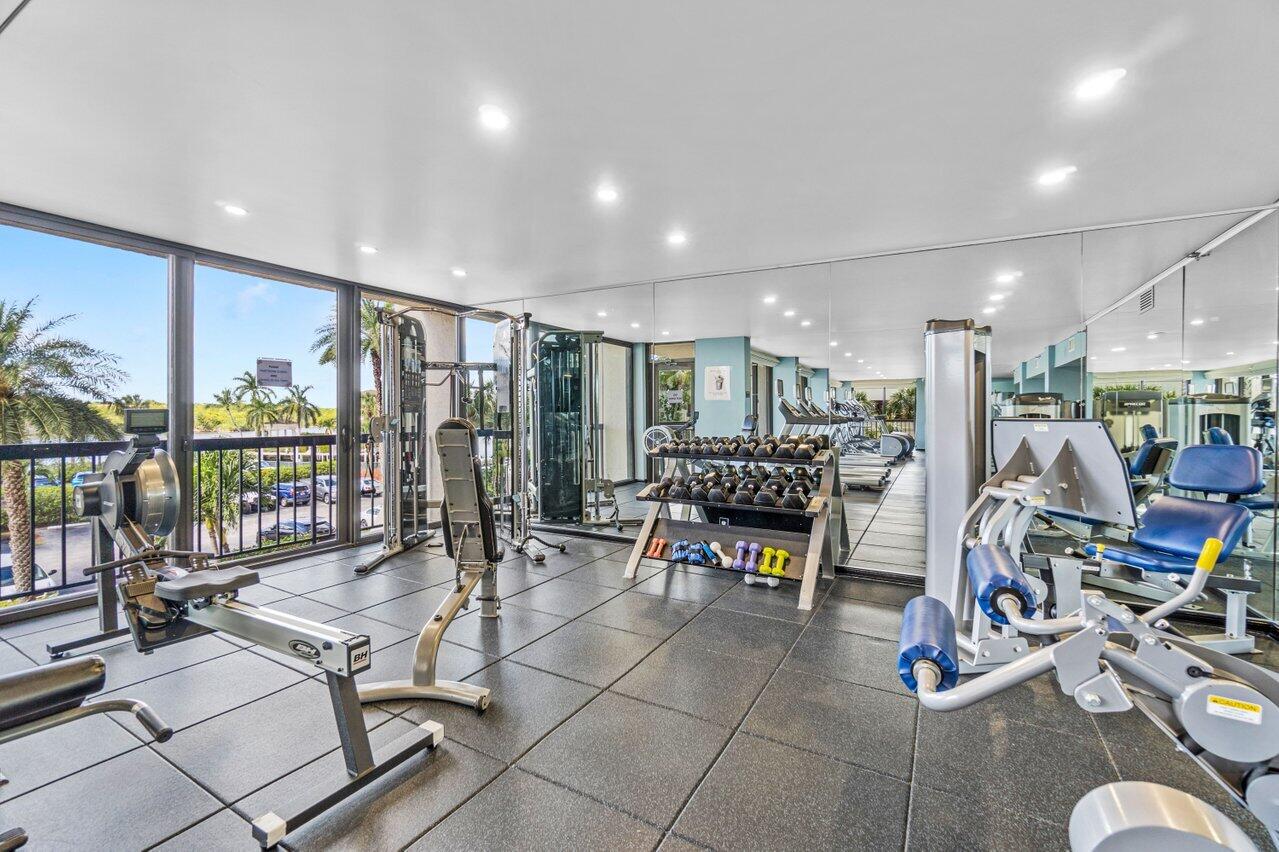 BRAEMAR ISLE CONDO - Residential