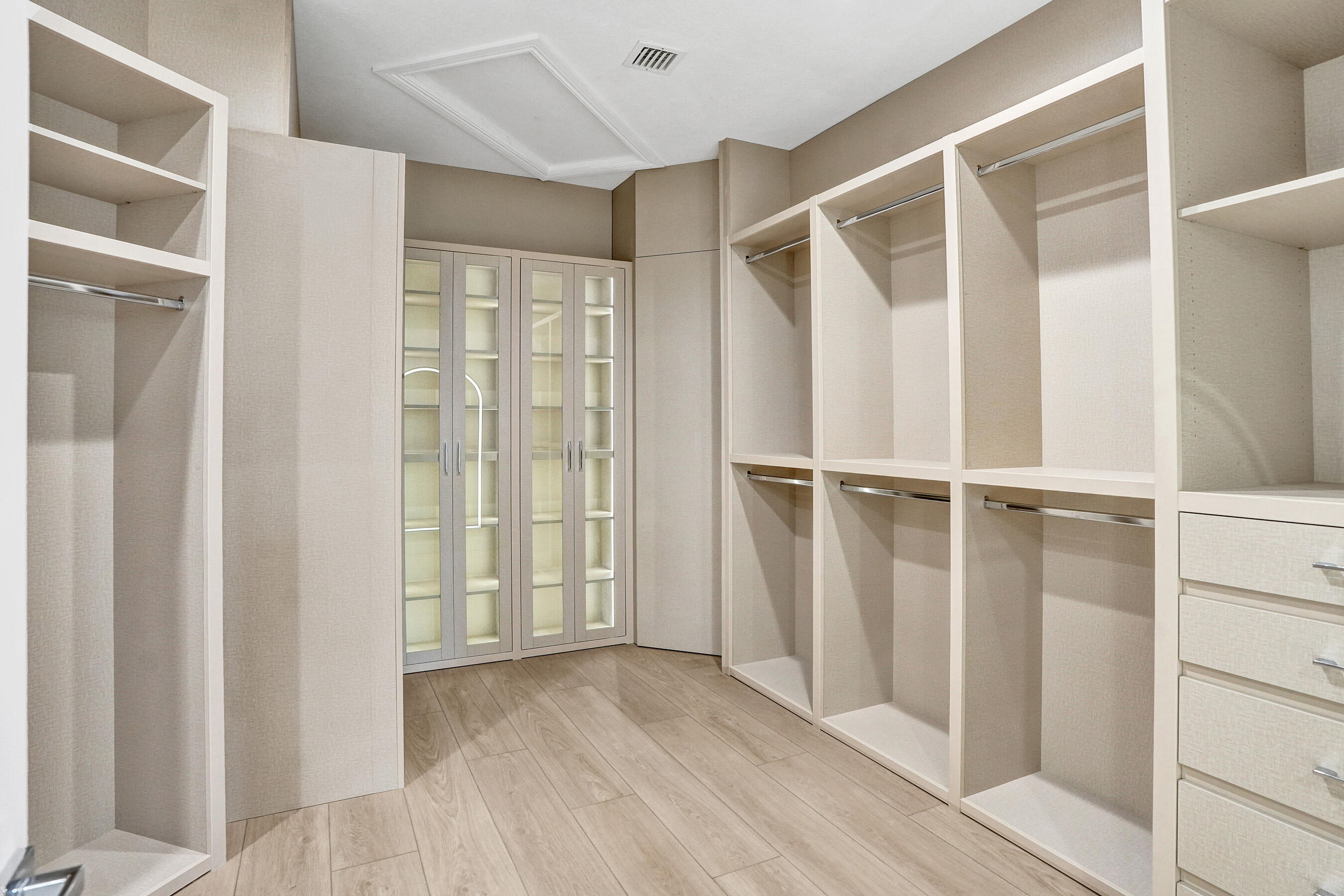 Jolley - Residential