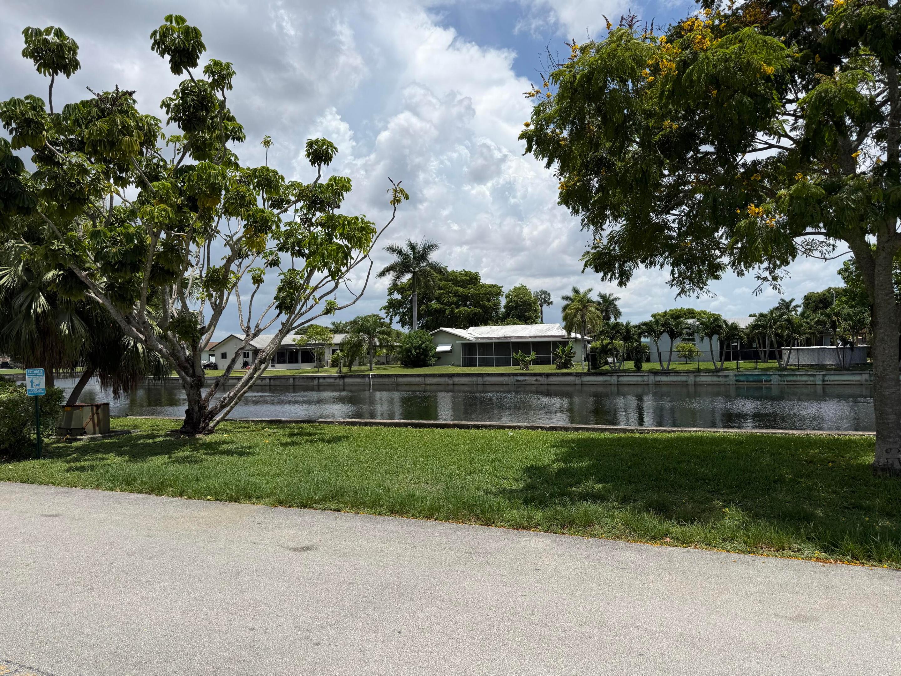 SPYGLASS CONDOMINIUM 1 - Residential Lease