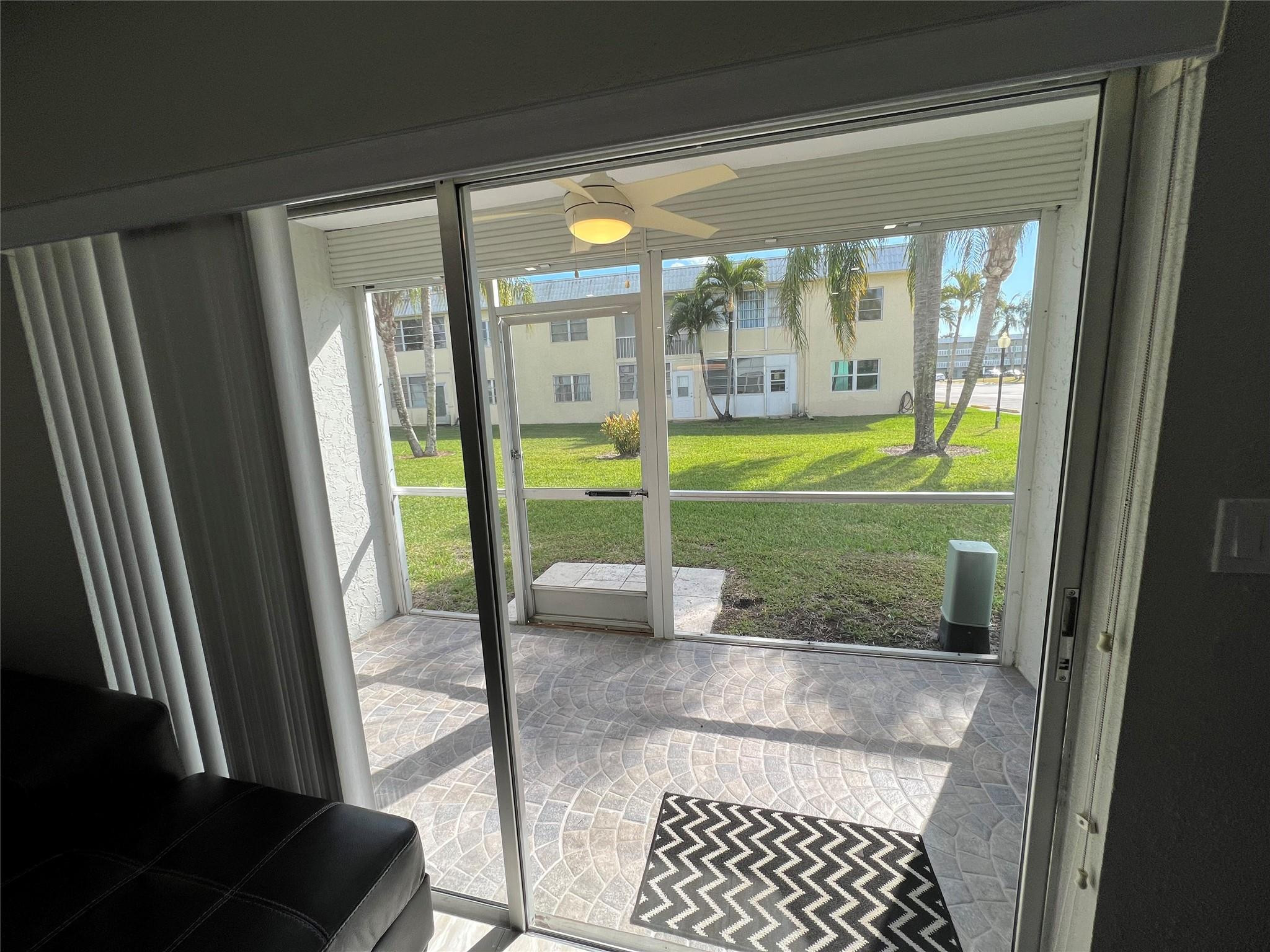 SANDALFOOT SOUTH ONE CONDO PT OF LTS 12, 33 AND 34 - Residential