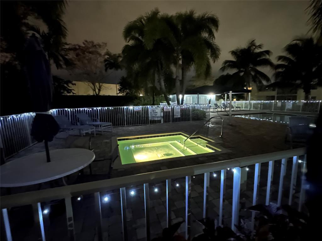 SANDALFOOT SOUTH ONE CONDO PT OF LTS 12, 33 AND 34 - Residential