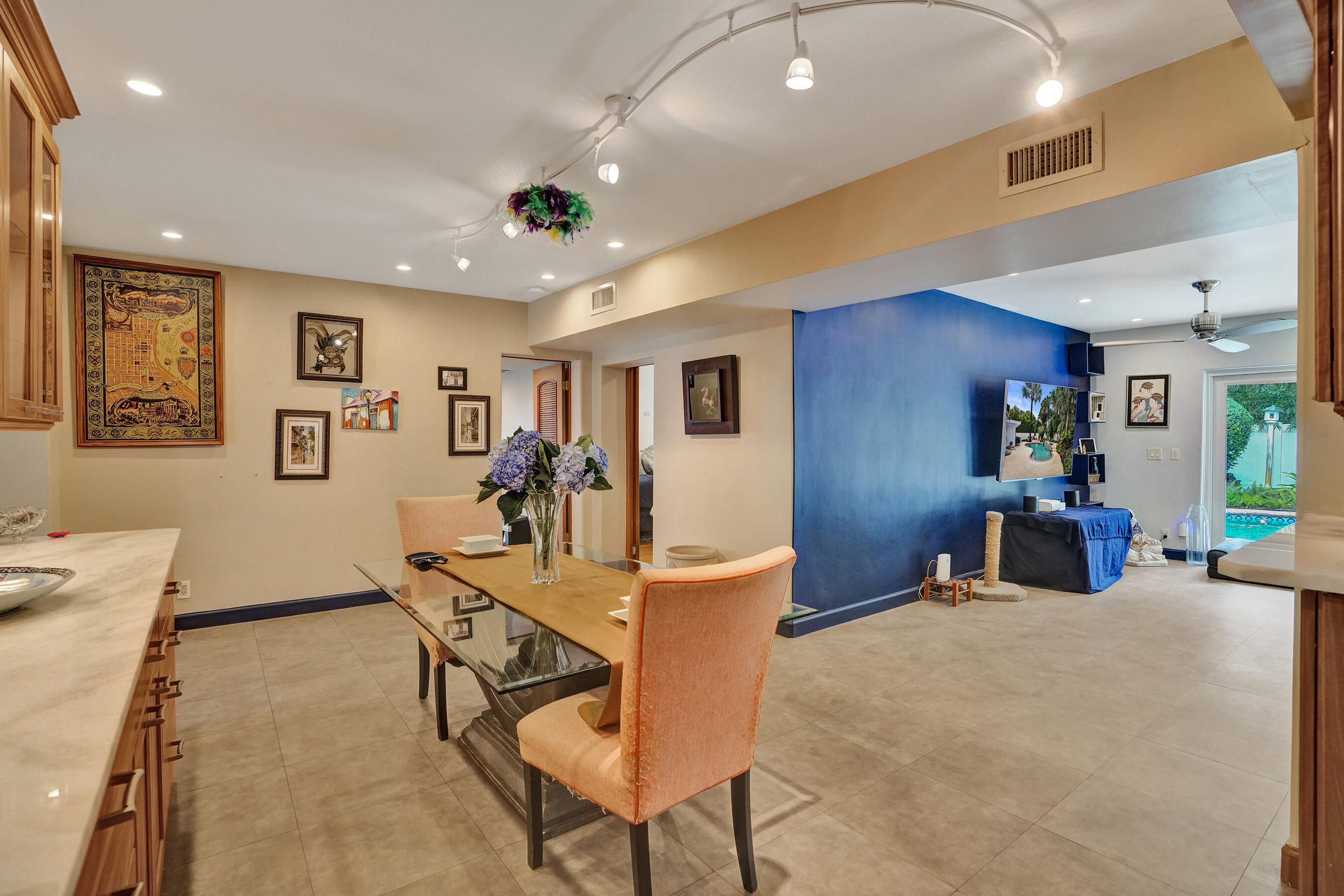 LAUDERDALE PARK 6-33 1/2 - Residential