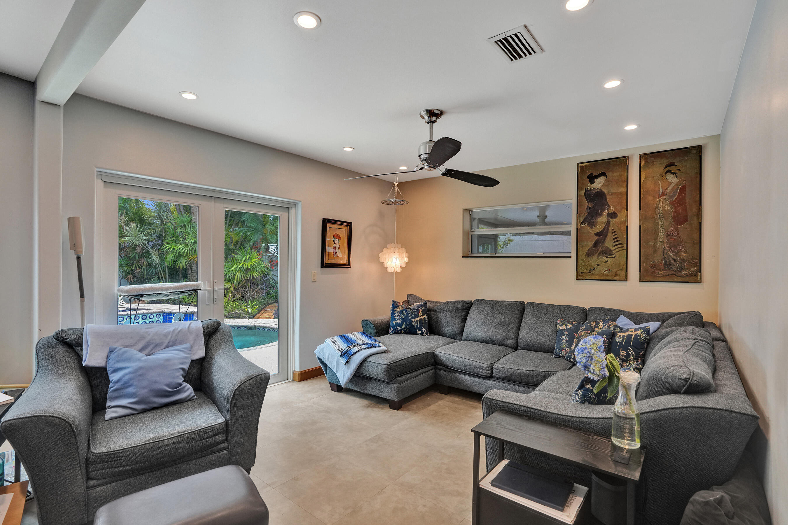 LAUDERDALE PARK 6-33 1/2 - Residential