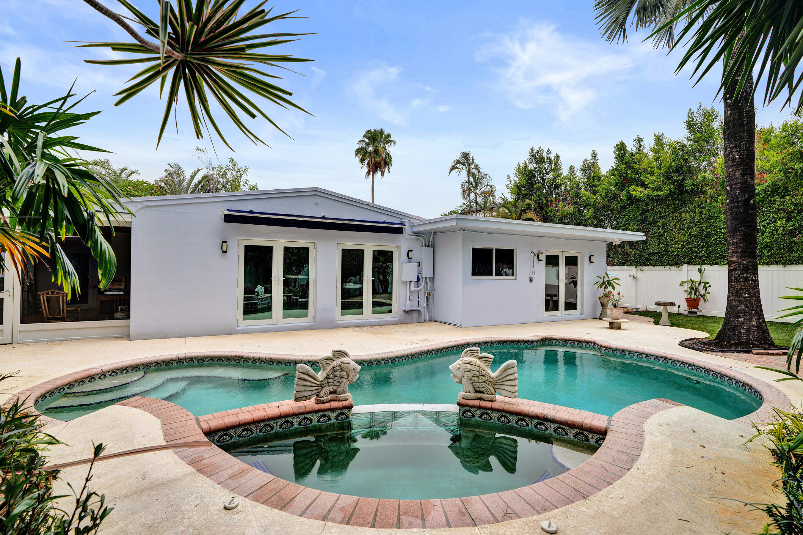 LAUDERDALE PARK 6-33 1/2 - Residential