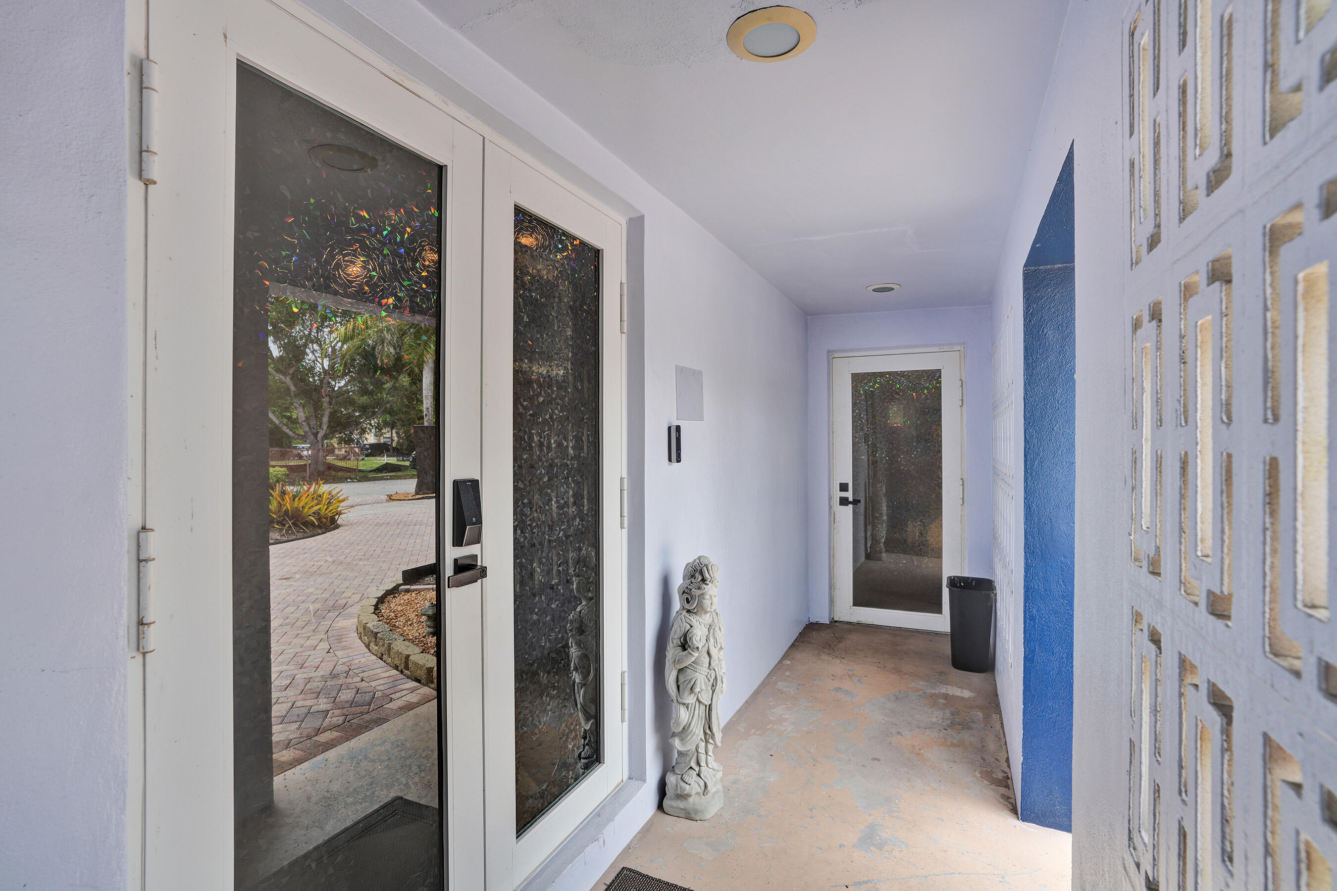 LAUDERDALE PARK 6-33 1/2 - Residential