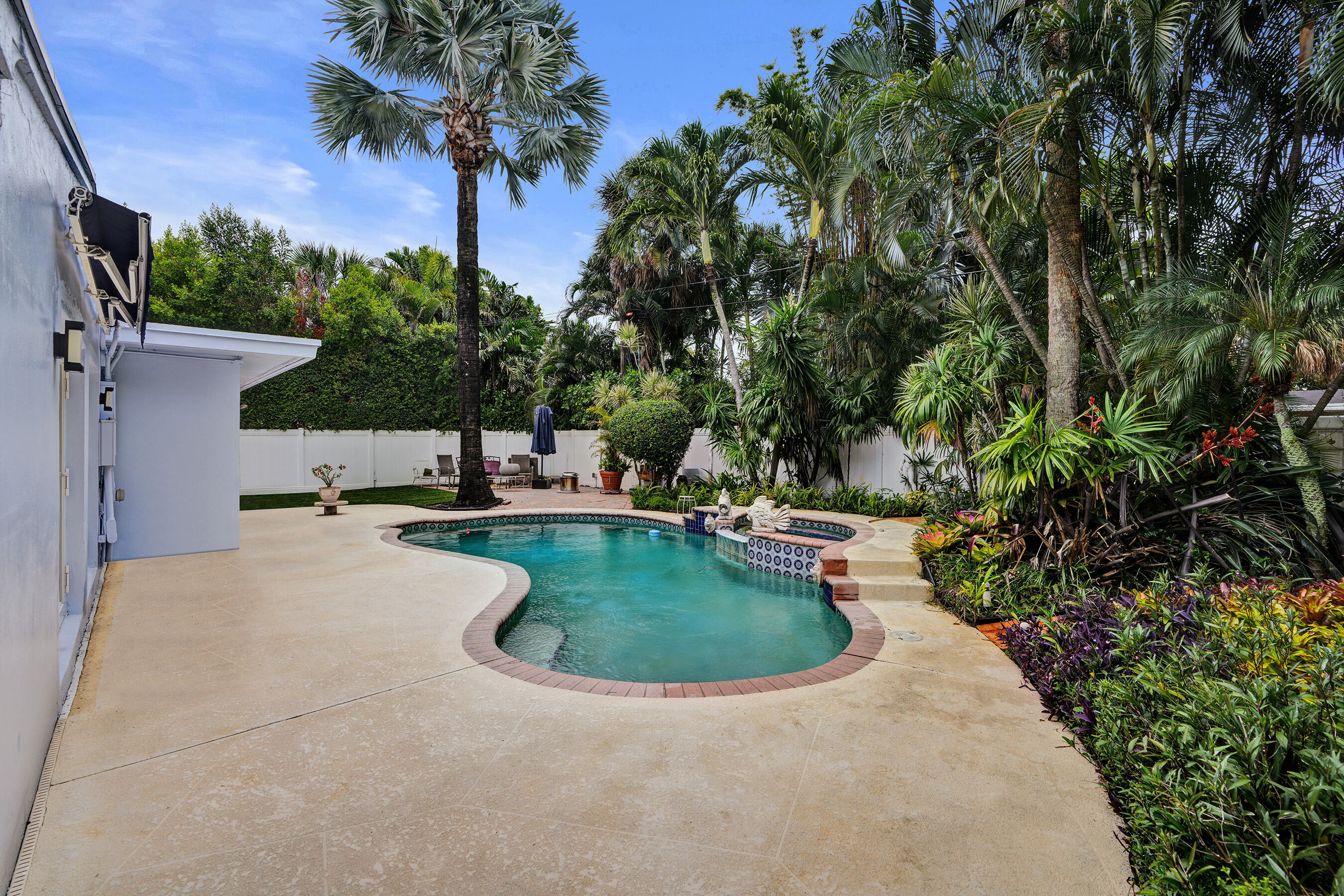 LAUDERDALE PARK 6-33 1/2 - Residential