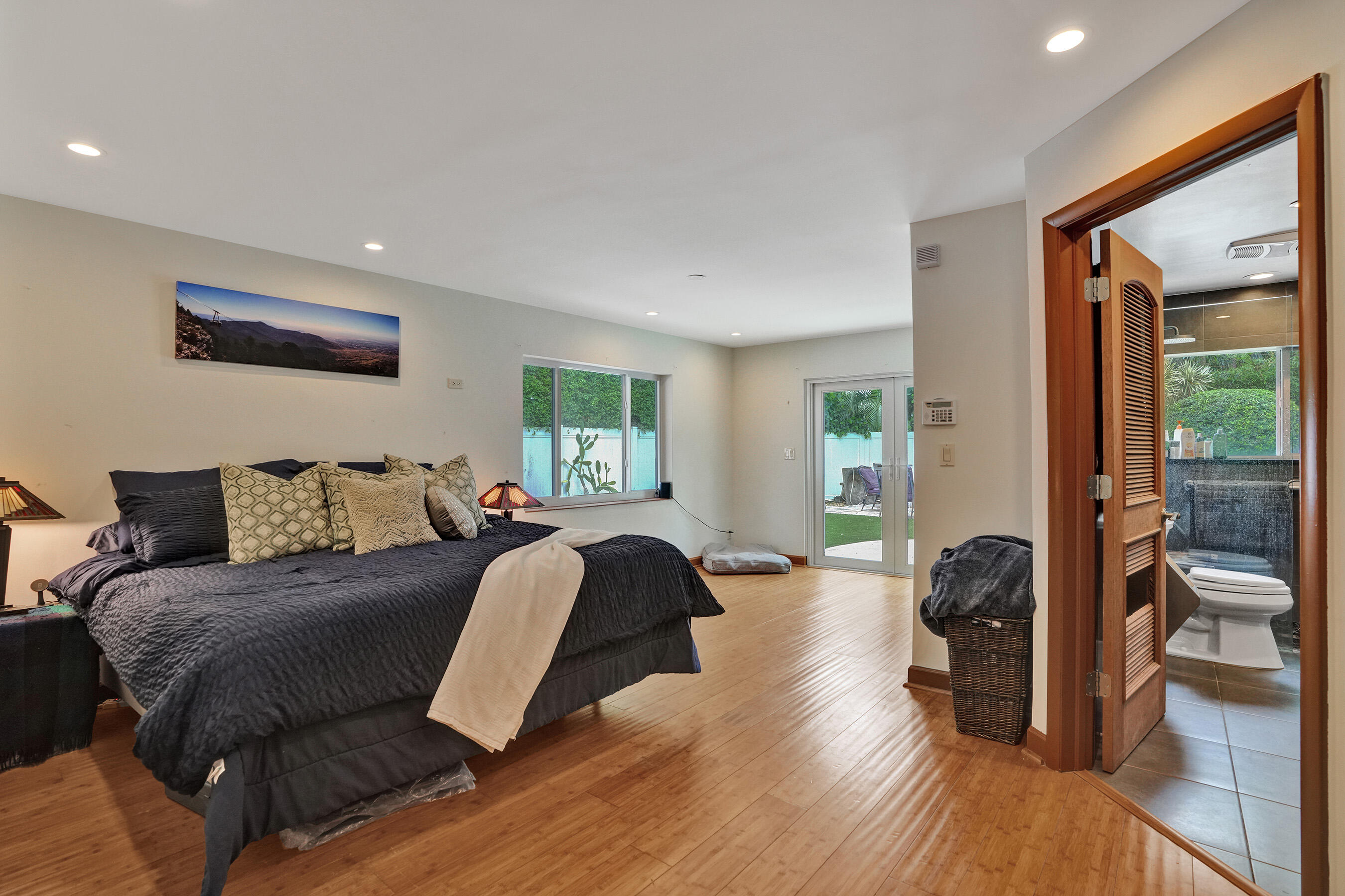 LAUDERDALE PARK 6-33 1/2 - Residential