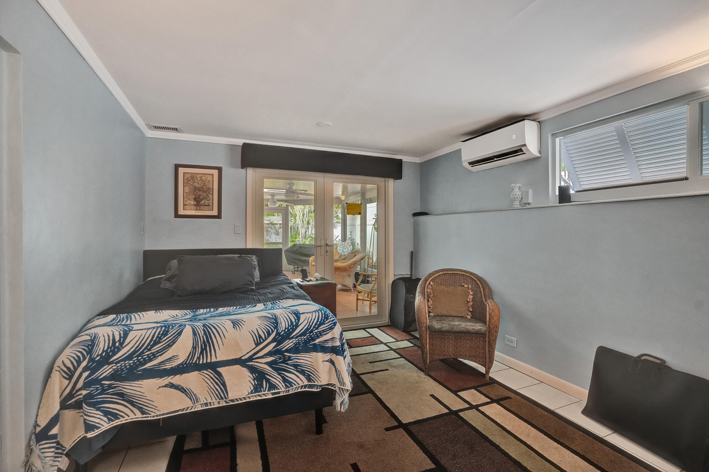 LAUDERDALE PARK 6-33 1/2 - Residential