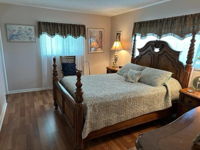 ORIOLE GARDENS TWO - Residential