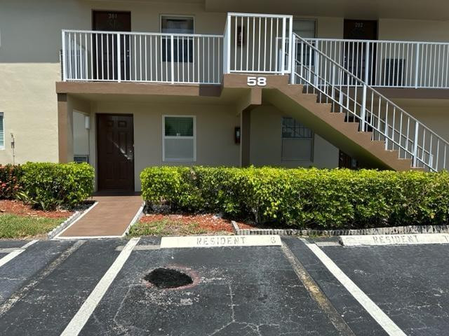 ORIOLE GARDENS TWO - Residential