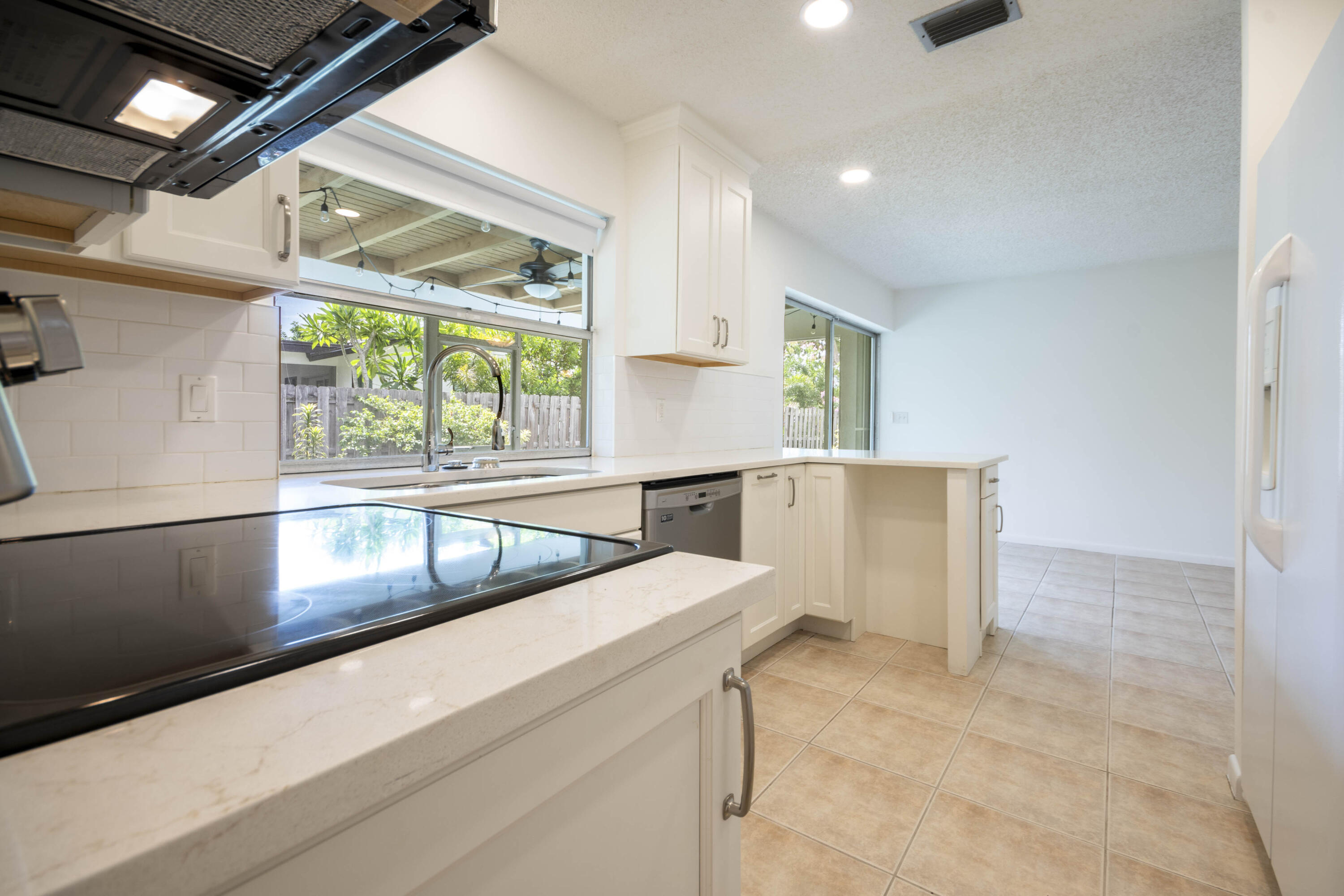Palm Point - Residential