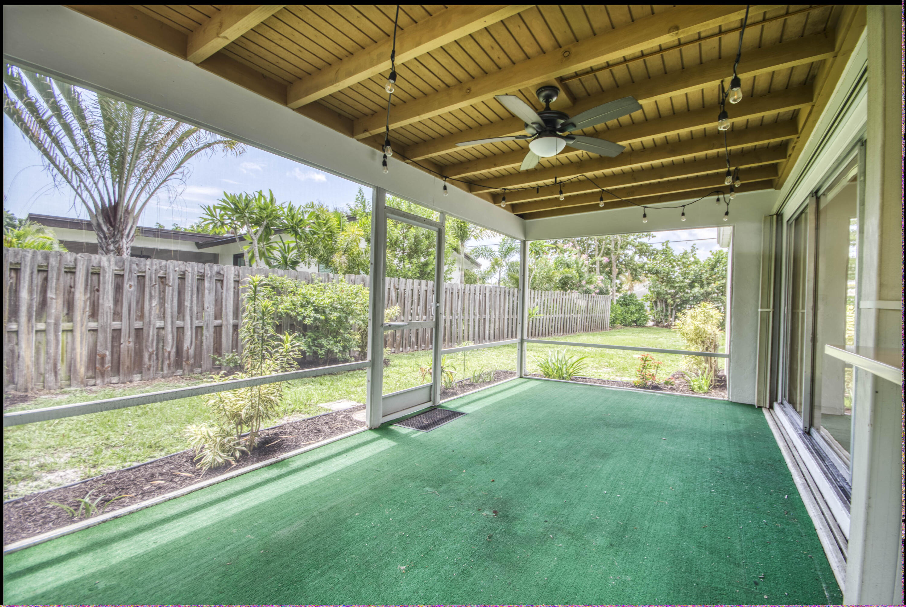 Palm Point - Residential