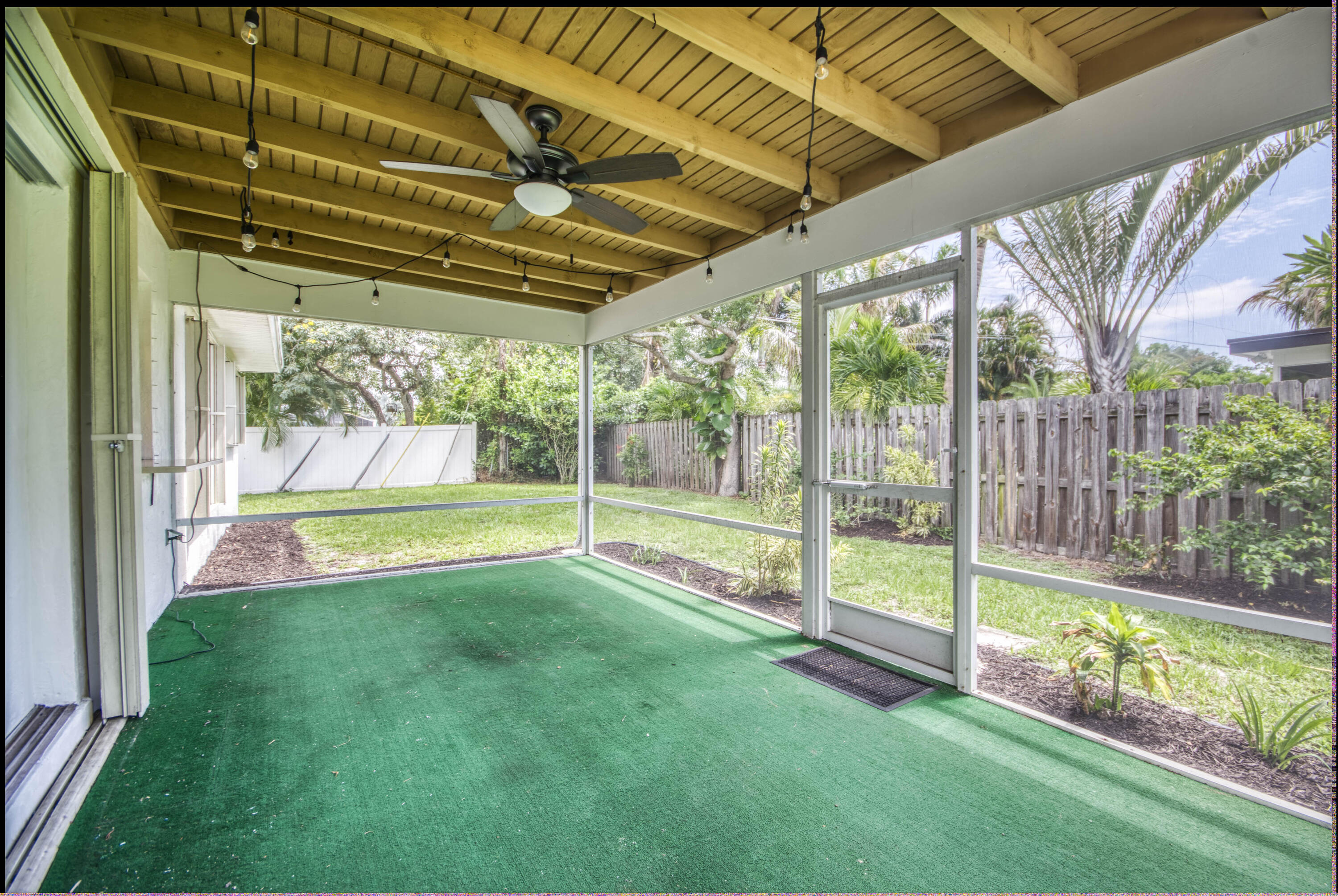 Palm Point - Residential