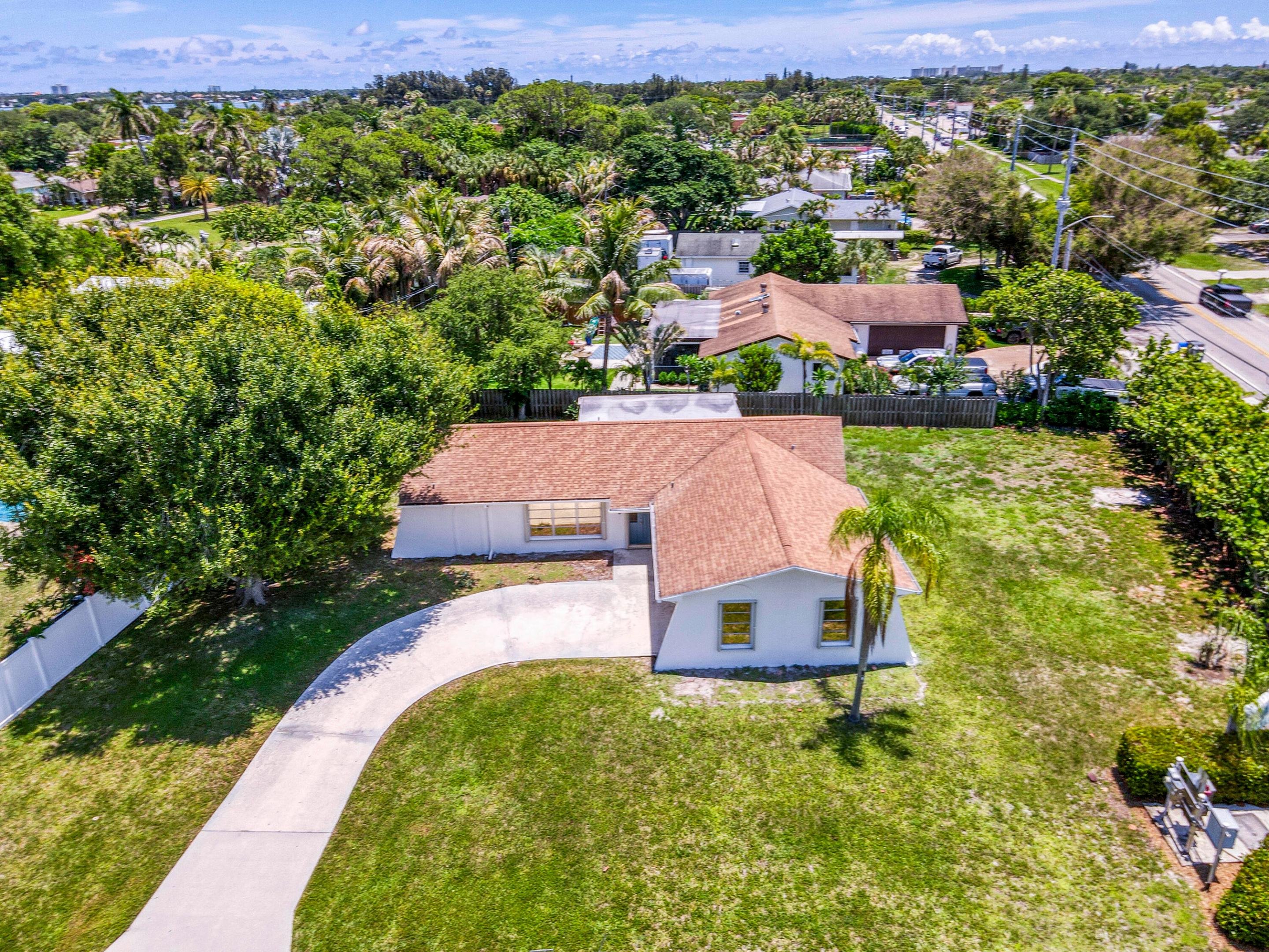 Palm Point - Residential