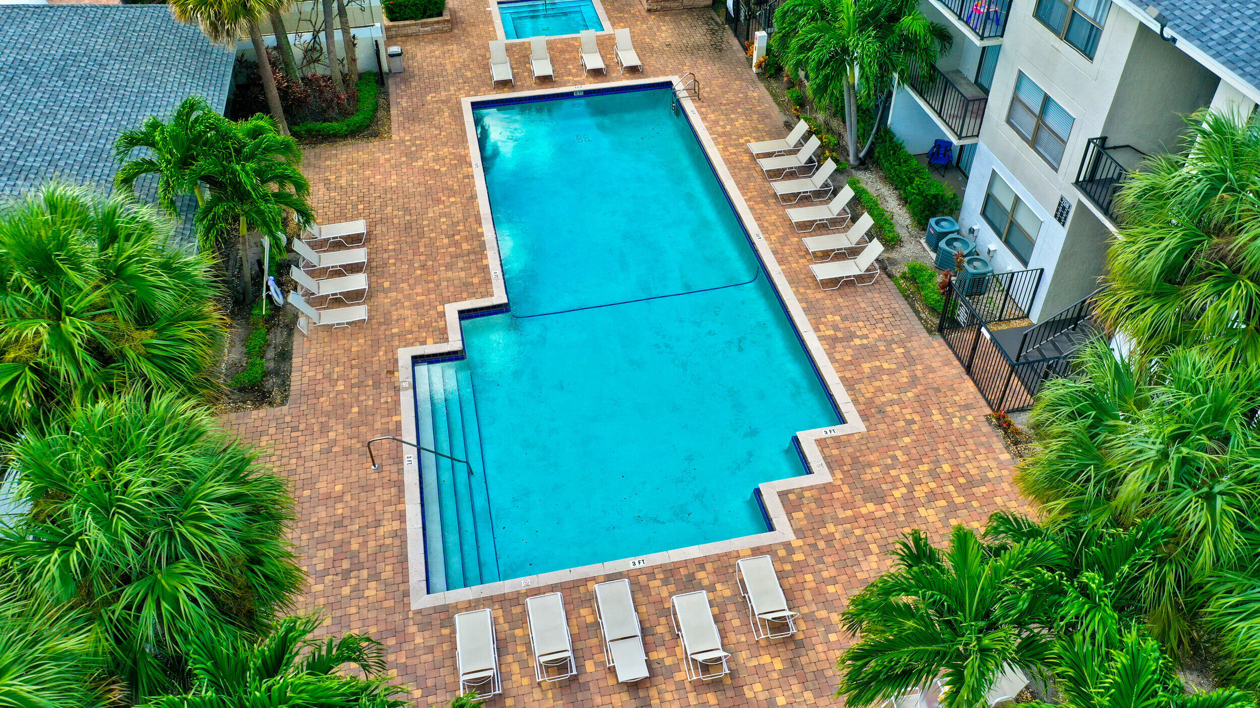 CLEAR LAKE CLUB CONDO - Residential Lease
