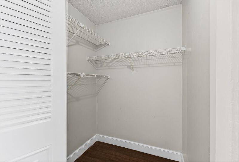 CLEAR LAKE CLUB CONDO - Residential Lease