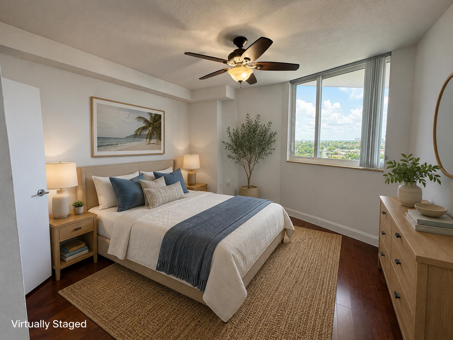 SLADE CONDO - Residential