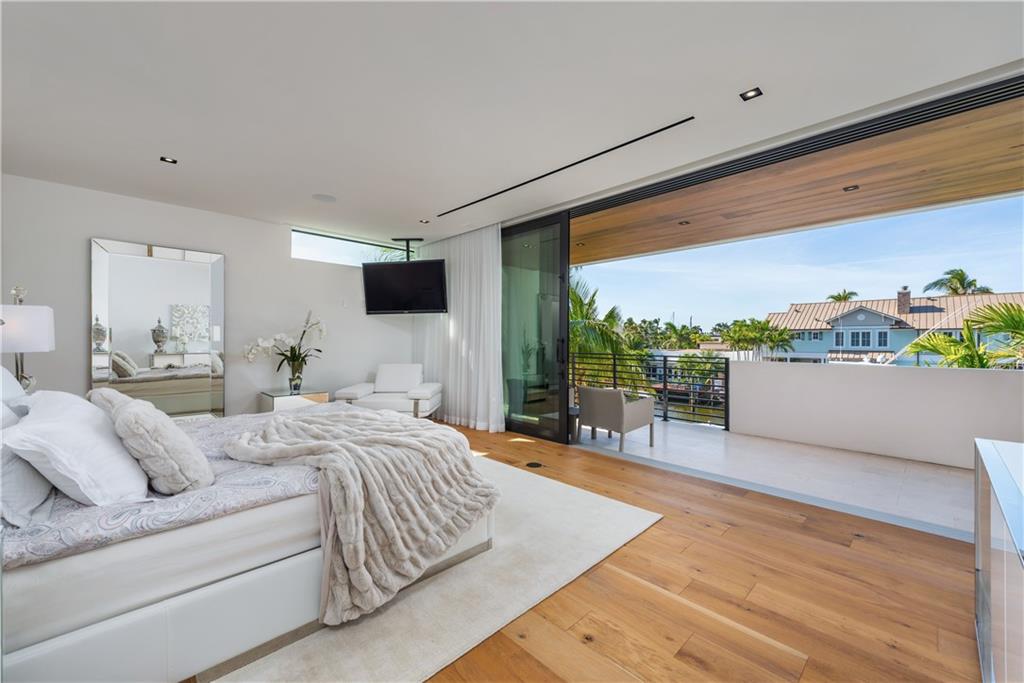 Riviera 6-17 B - Residential