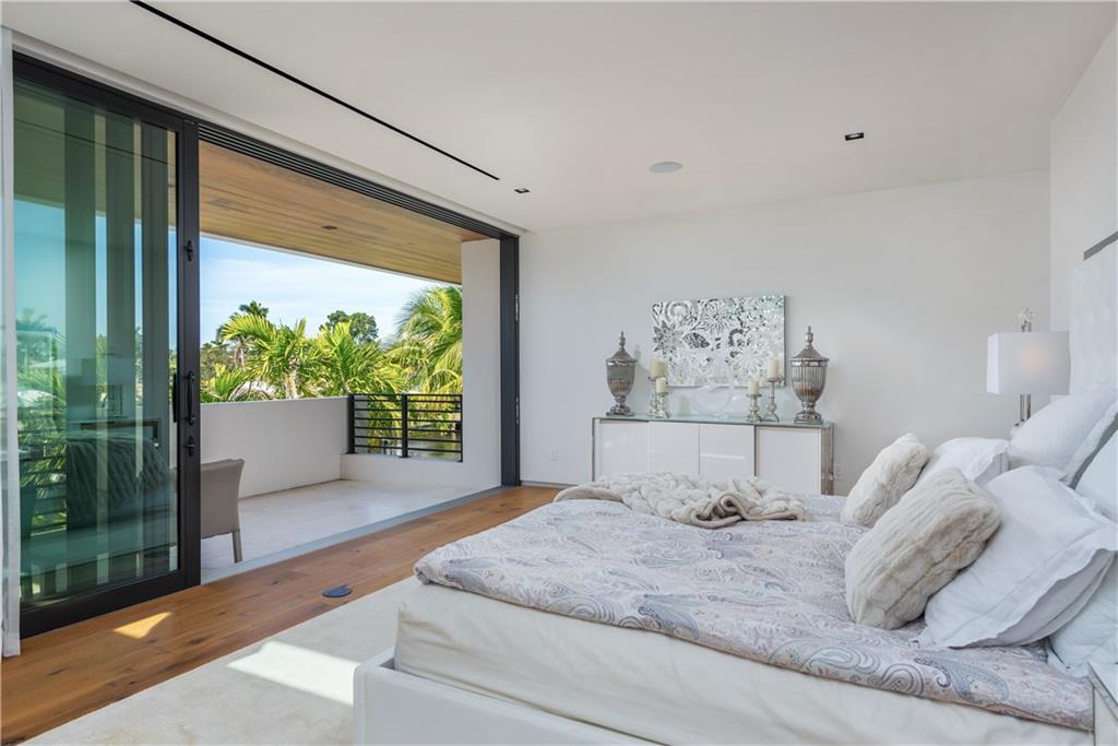 Riviera 6-17 B - Residential