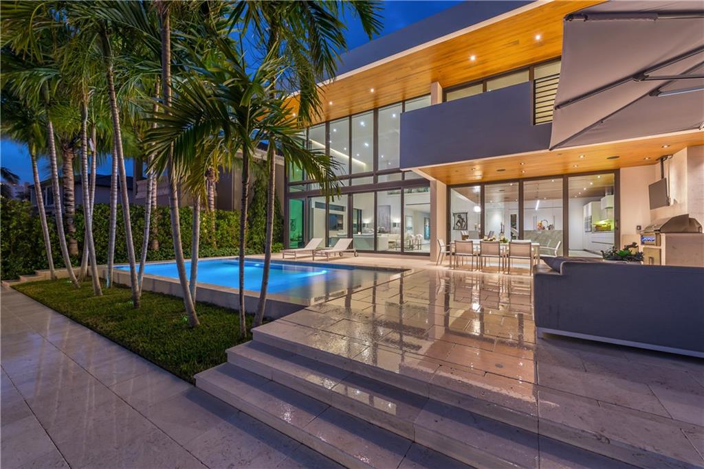 Riviera 6-17 B - Residential