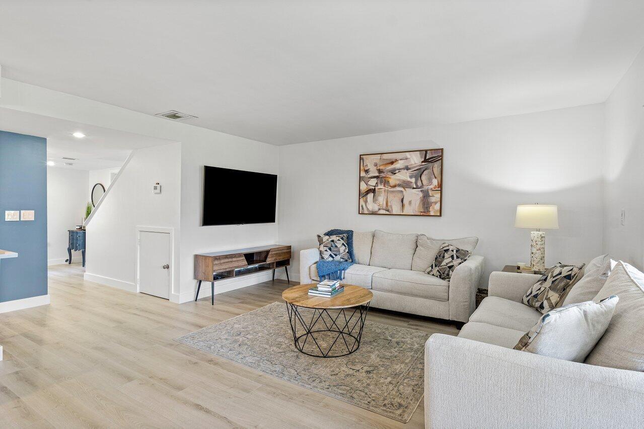 QUAIL RIDGE - Residential