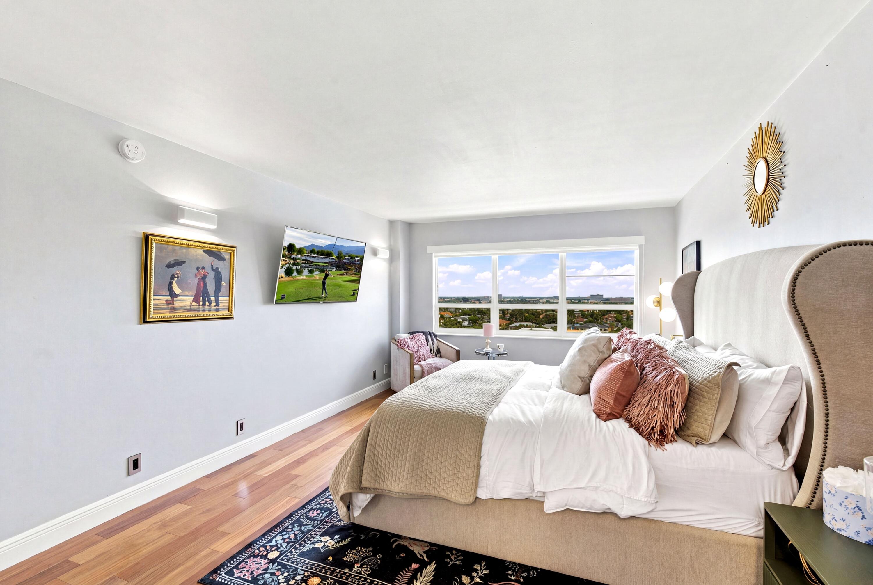 ESSEX TOWER CONDO - Residential