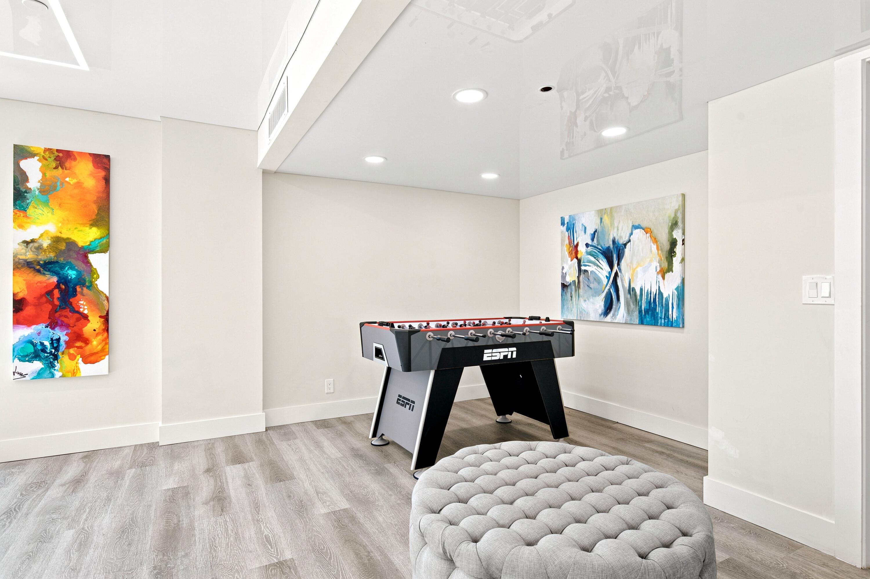 ESSEX TOWER CONDO - Residential