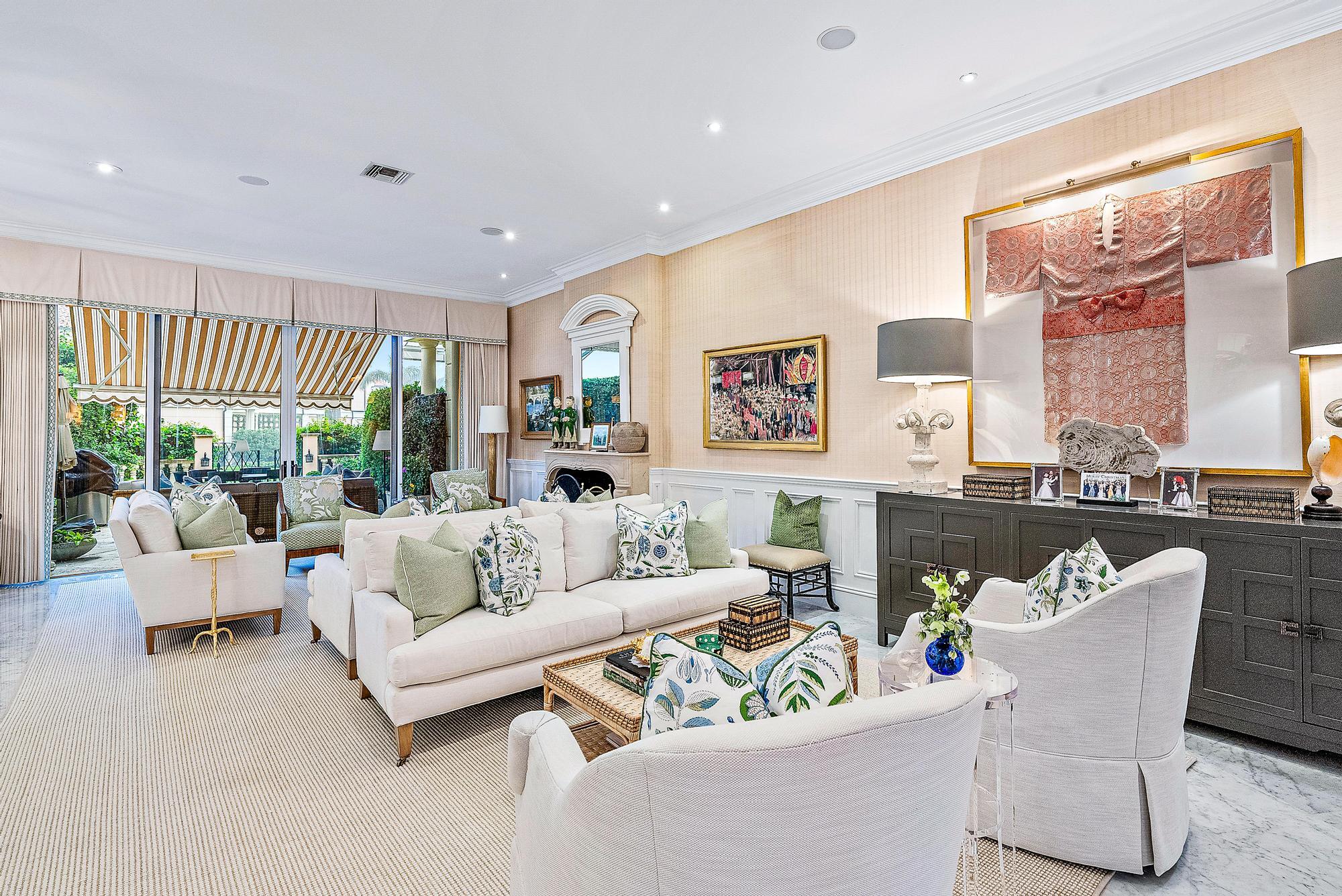 VILLA PLATI TOWNHOMES - Residential