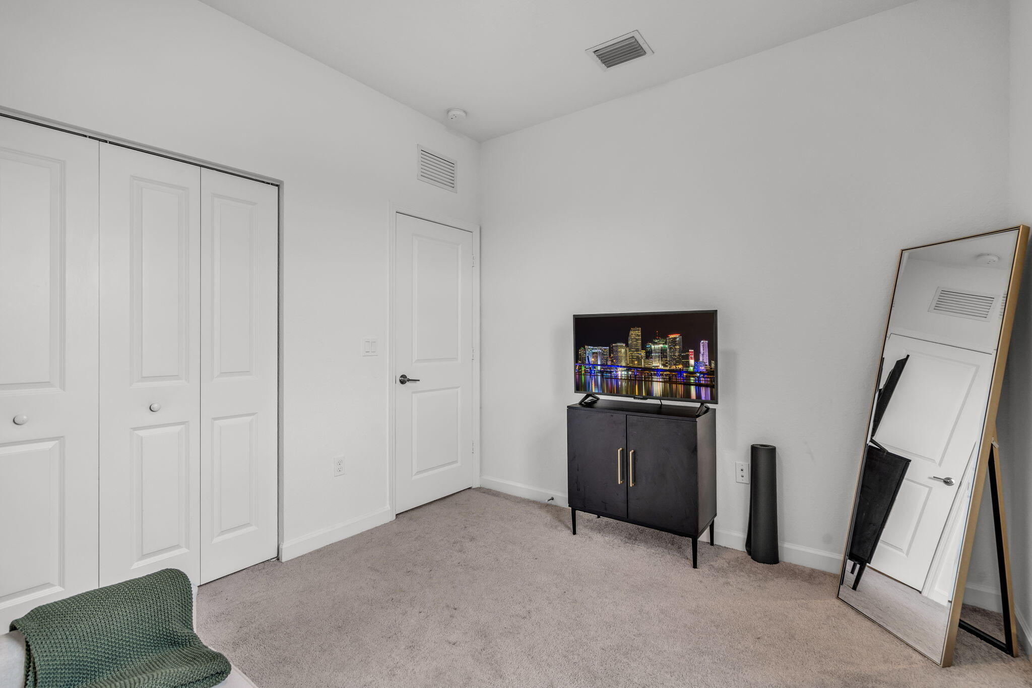 WINDSOR SQUARE - Residential