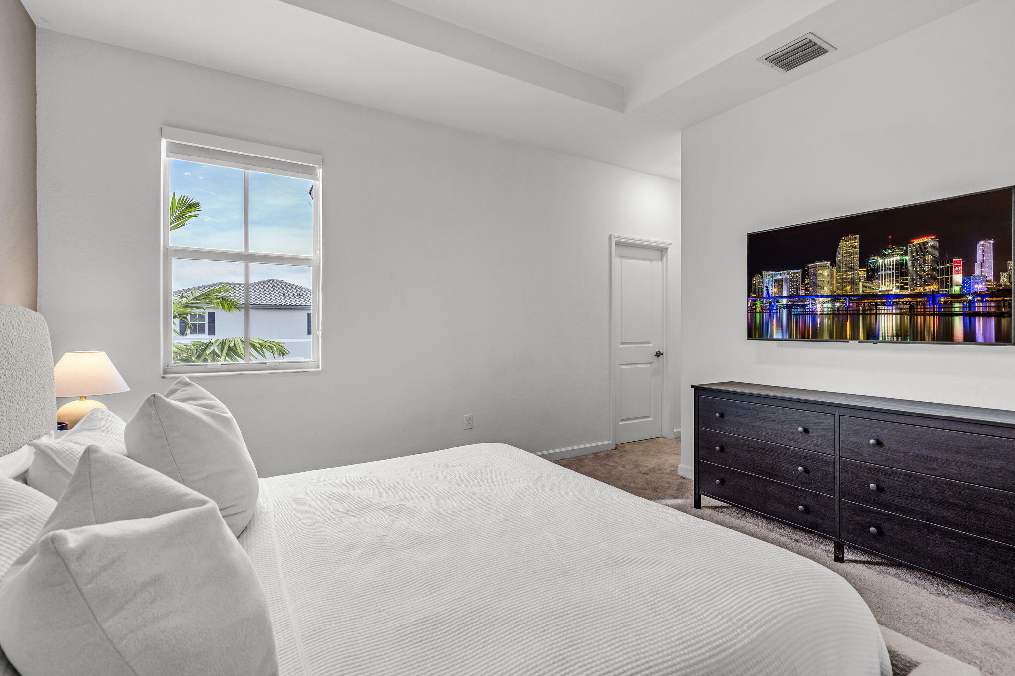 WINDSOR SQUARE - Residential