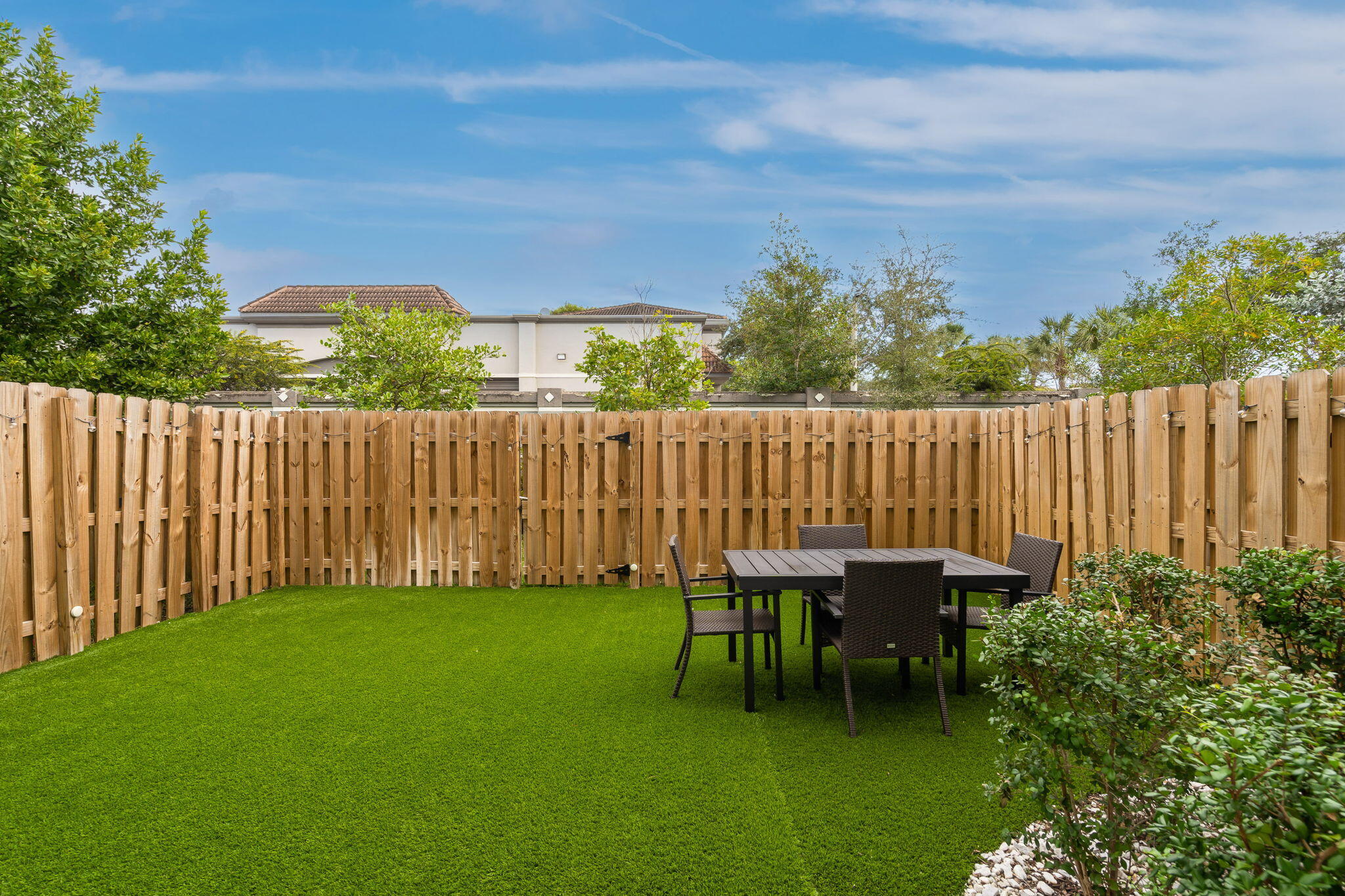WINDSOR SQUARE - Residential