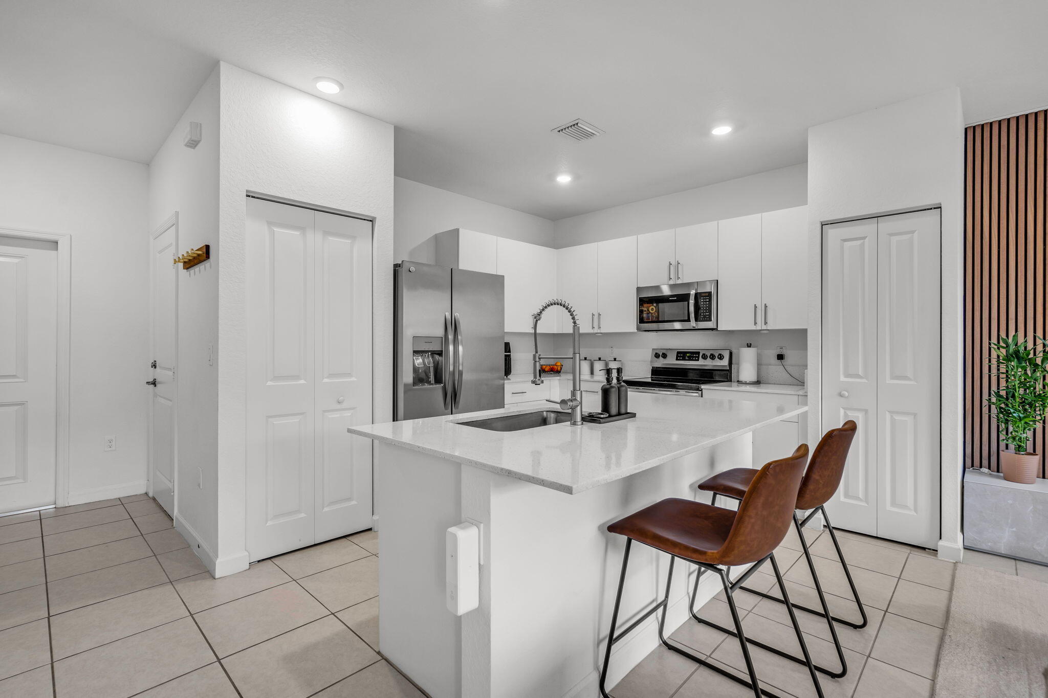 WINDSOR SQUARE - Residential