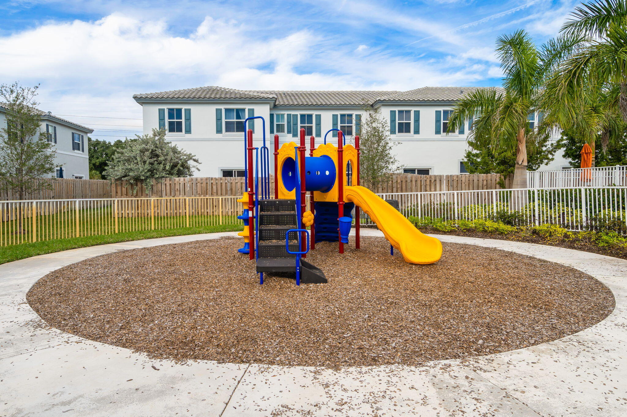 WINDSOR SQUARE - Residential