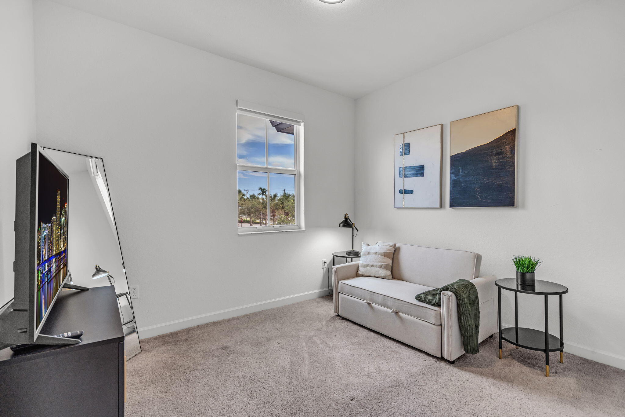WINDSOR SQUARE - Residential