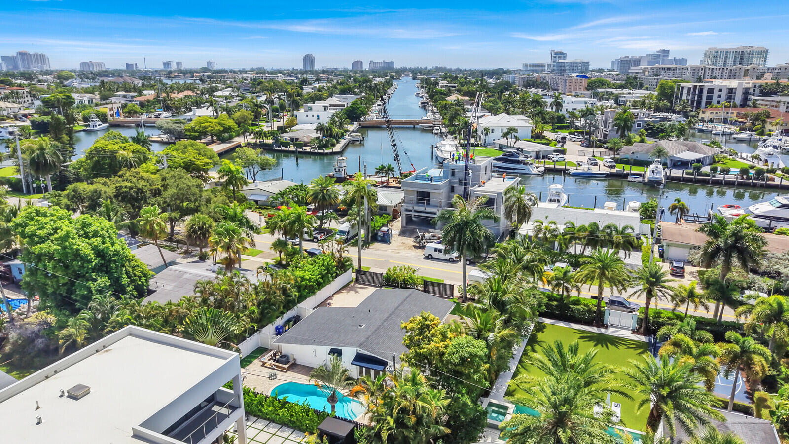 LAUDERDALE HARBORS - Residential