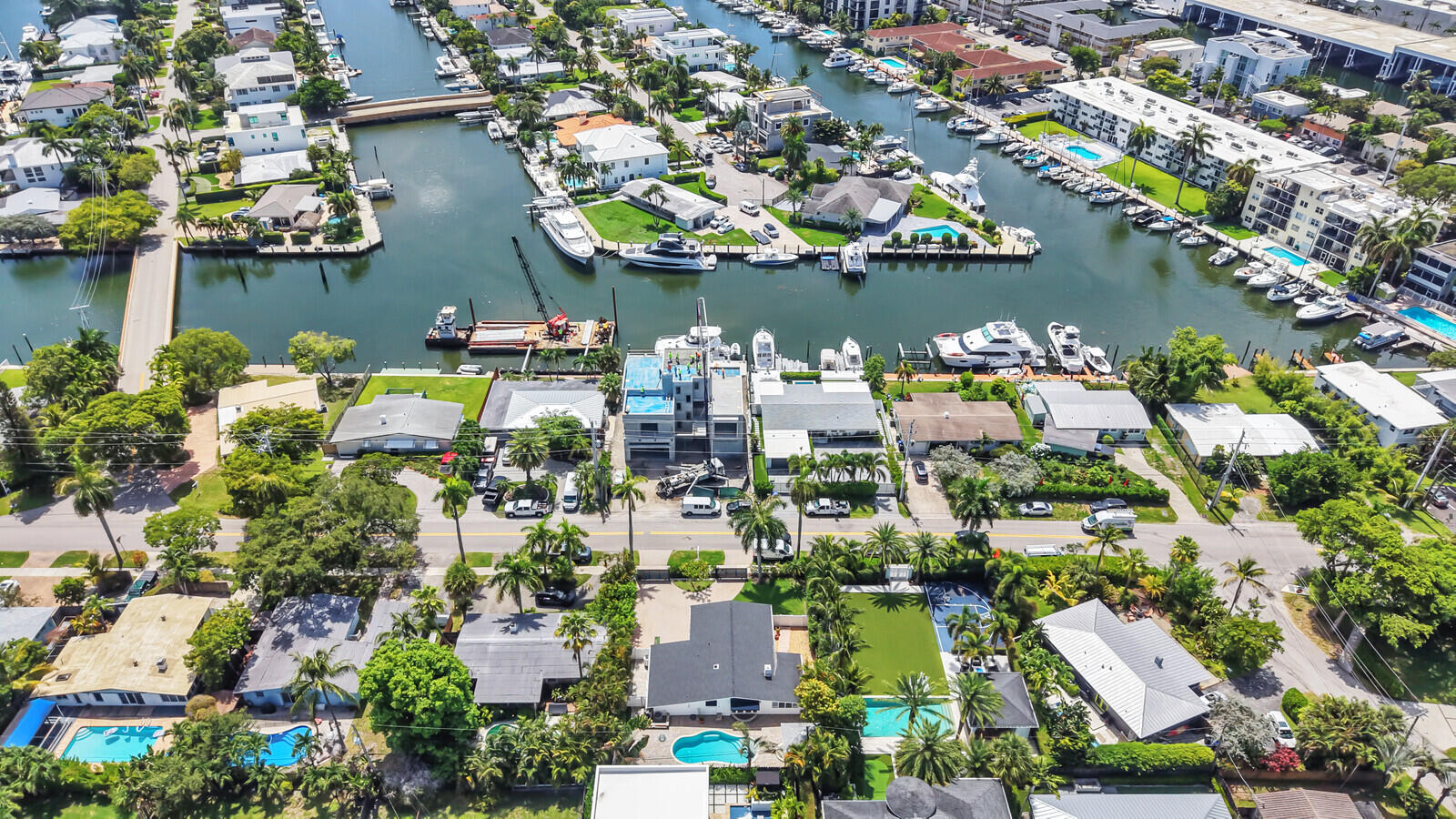 LAUDERDALE HARBORS - Residential