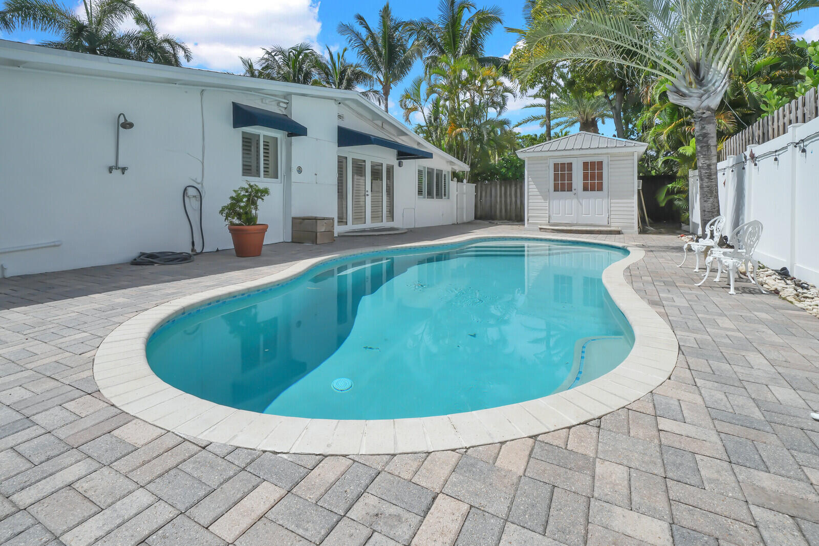 LAUDERDALE HARBORS - Residential