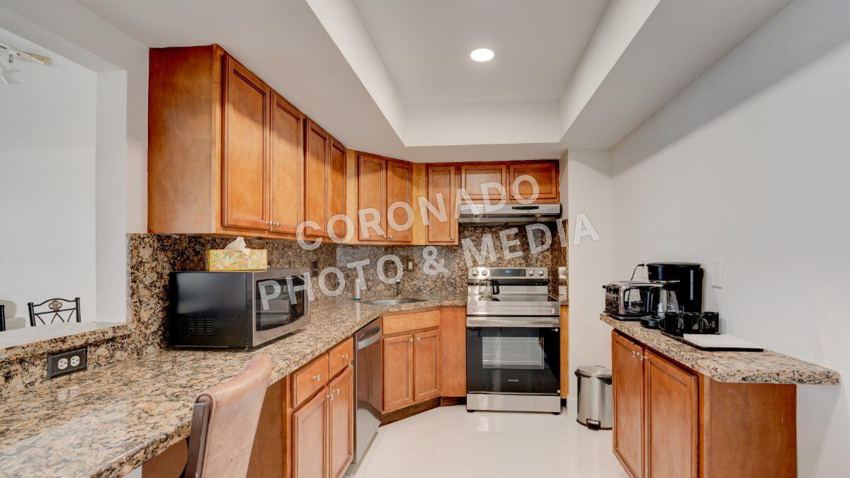 GALT OCEAN CLUB CONDO - Residential