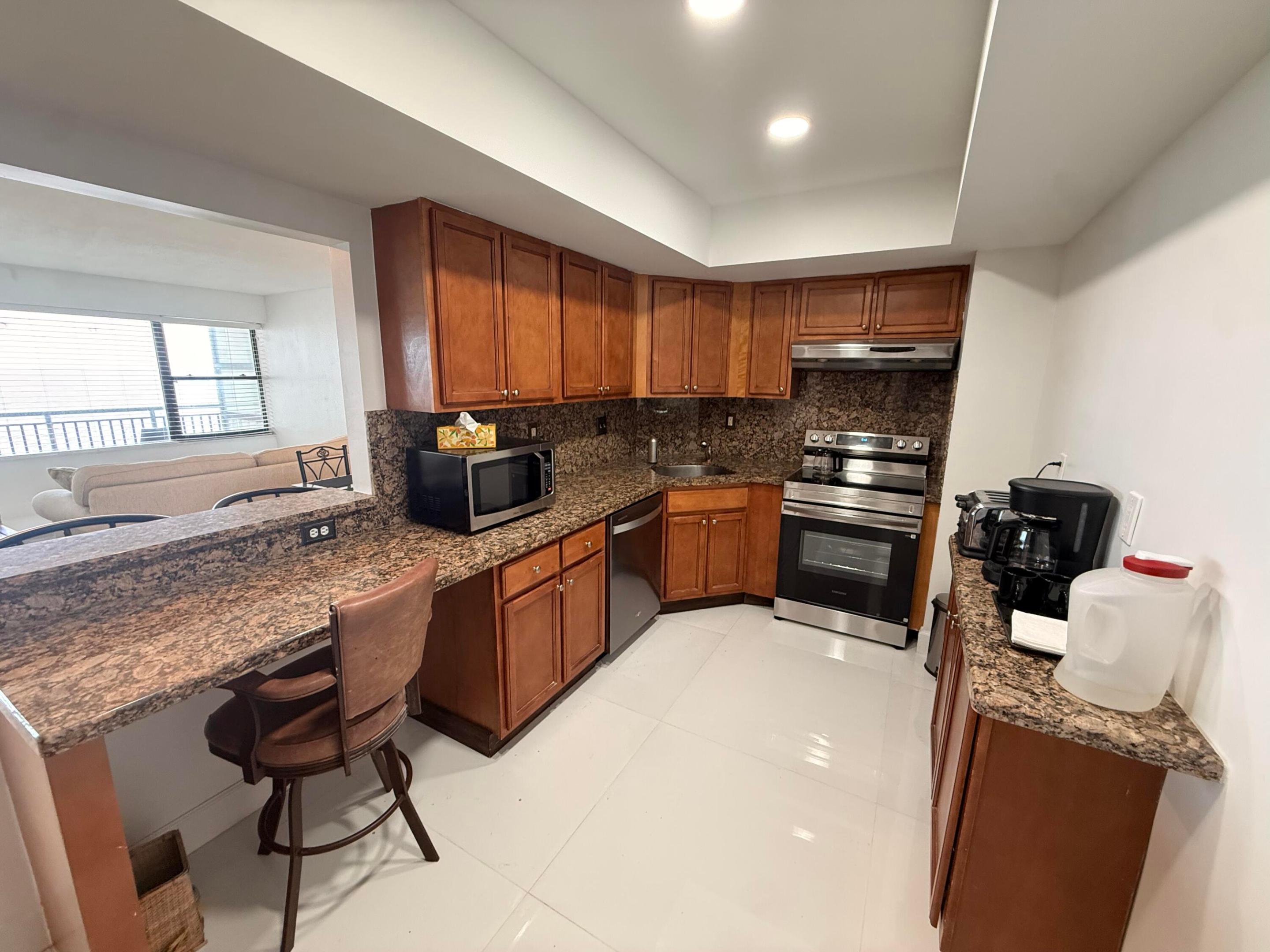 GALT OCEAN CLUB CONDO - Residential
