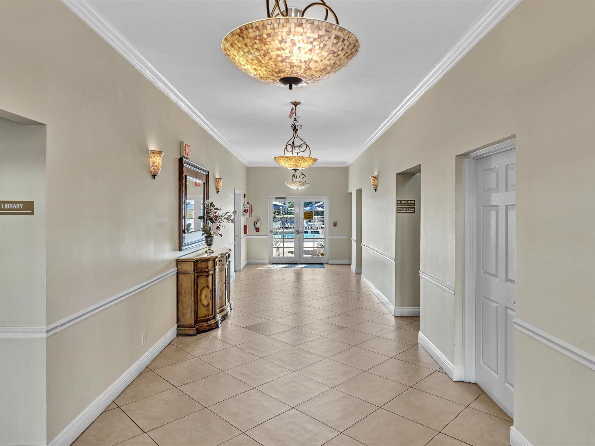 COLONIAL CLUB CONDO SEC 2 - Residential