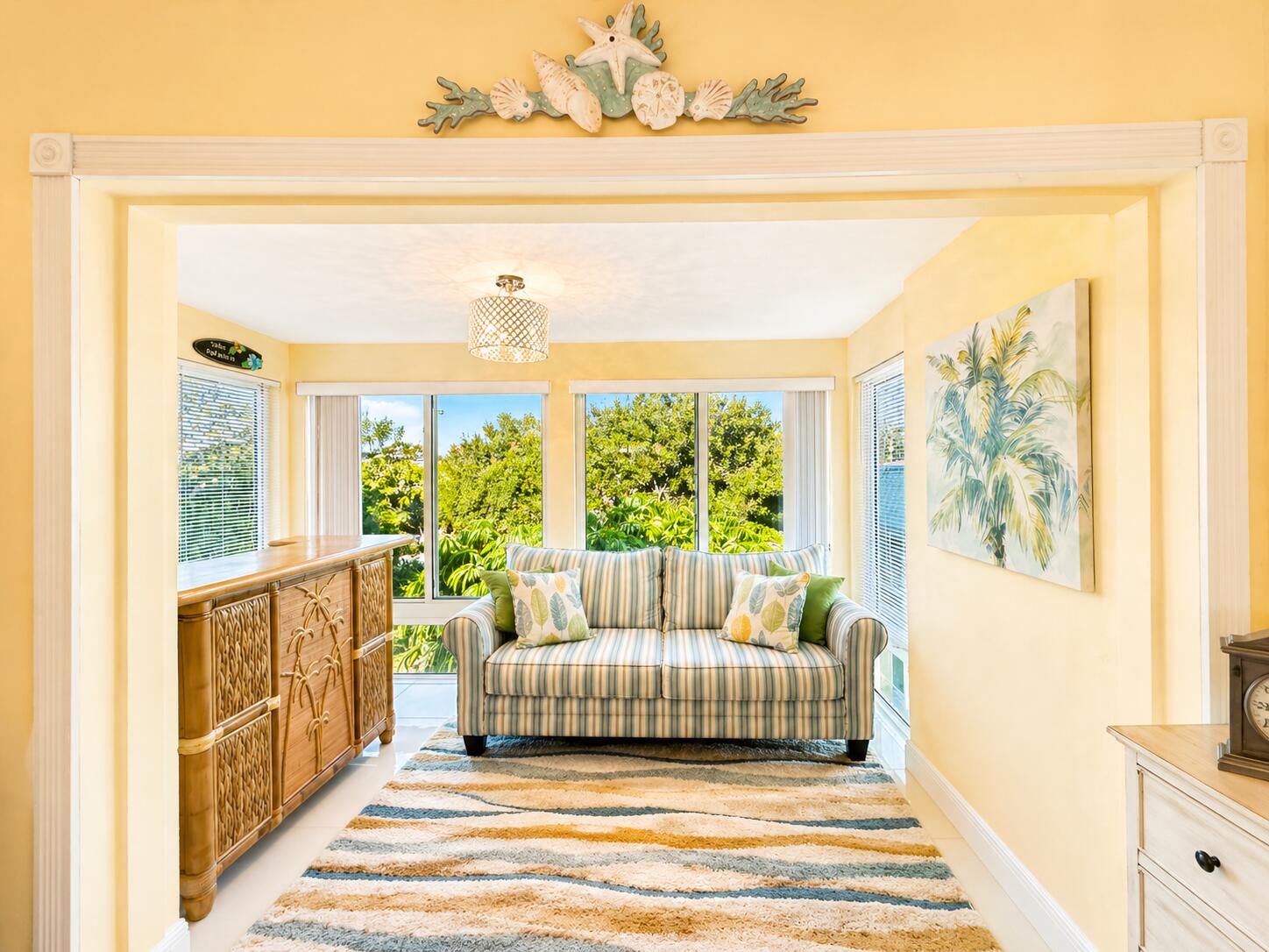 COLONIAL CLUB CONDO SEC 2 - Residential